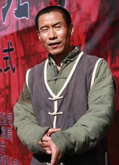 b体育|汇聚起守望相助的力量_时事政治_中公教育网(图3) Bsports必一体育