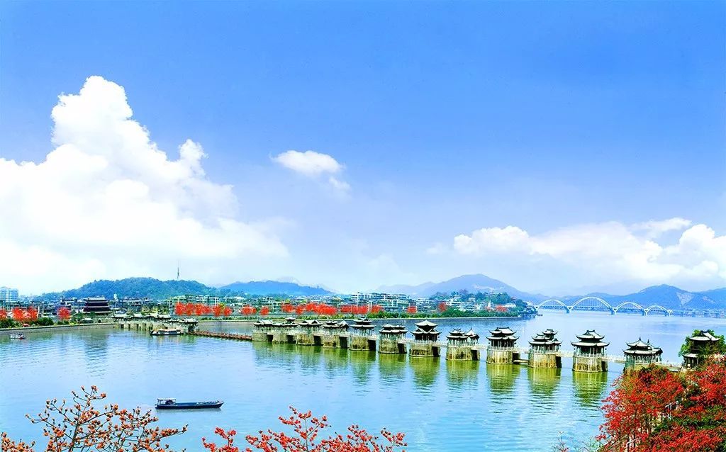 人气95后全能少女李凯馨 最新大片时尚霸屏【必一】(图3) Bsports必一体育