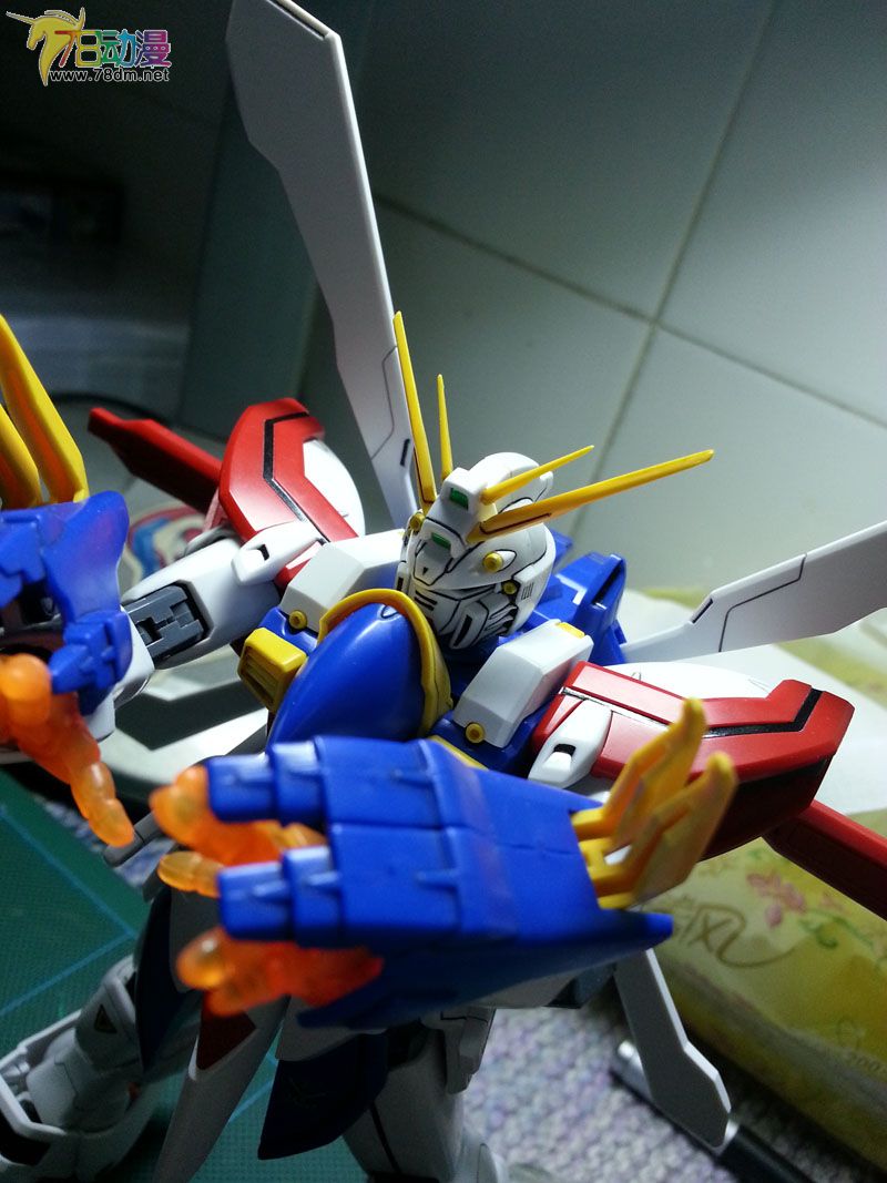 太好听了!李易峰最新迷你专辑正式上线 首首耐听刷新“峰”值_b体育(图3) Bsports必一体育